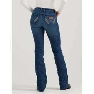 Women's Wrangler Retro Mae Sierra Boot Cut Jean 32x32